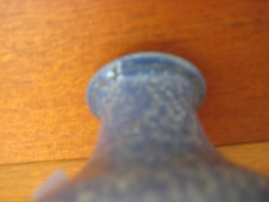 Blå Hjorth vase, reparation