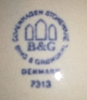 B&G 4-kantet vase