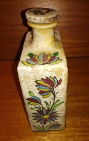 Persisk vase, firekantet